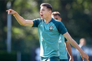  阿斯顿维拉进攻火力全开，五比一大胜伯恩茅斯