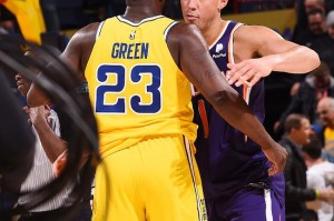  布克空砍45分太阳不敌爵士遭遇赛季第十场失利  