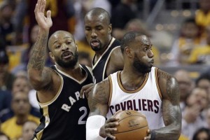  莫布利24+10骑士大胜猛龙  