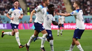  罗马客场上演进球大战，五比二横扫升班马弗罗西诺内