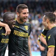  尤文图斯锋线哑火，主场憾负维罗纳  