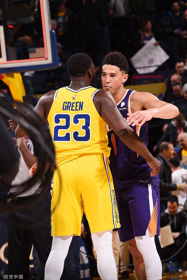  布克空砍45分太阳不敌爵士遭遇赛季第十场失利  