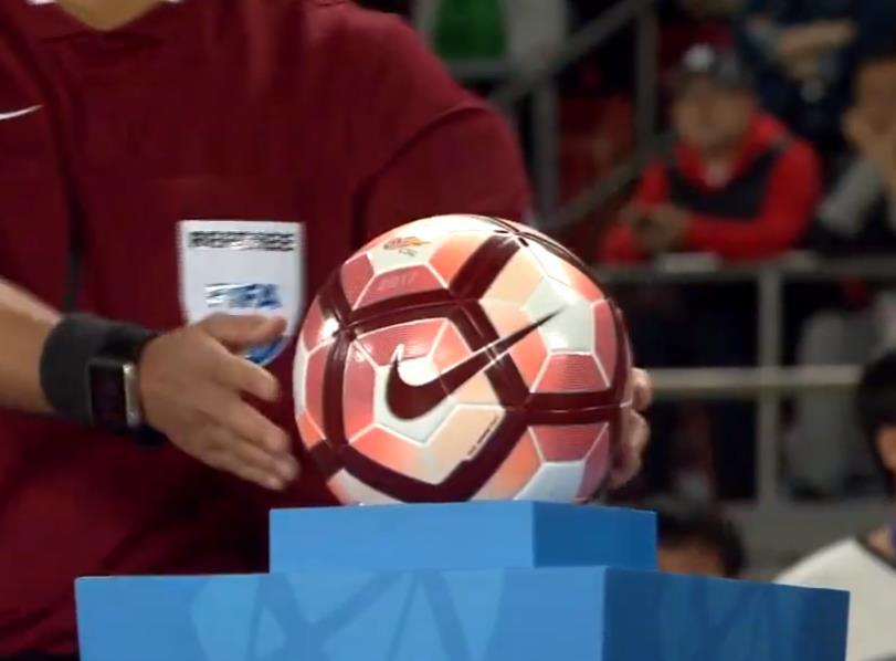  雷恩定位球战术精妙，斯特拉斯堡解围失误送礼